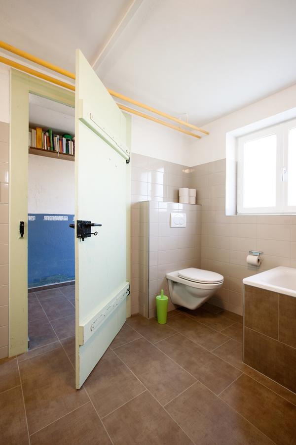 Bed&Breakfast Pinocchio Bed & Breakfast Seuzach Екстериор снимка